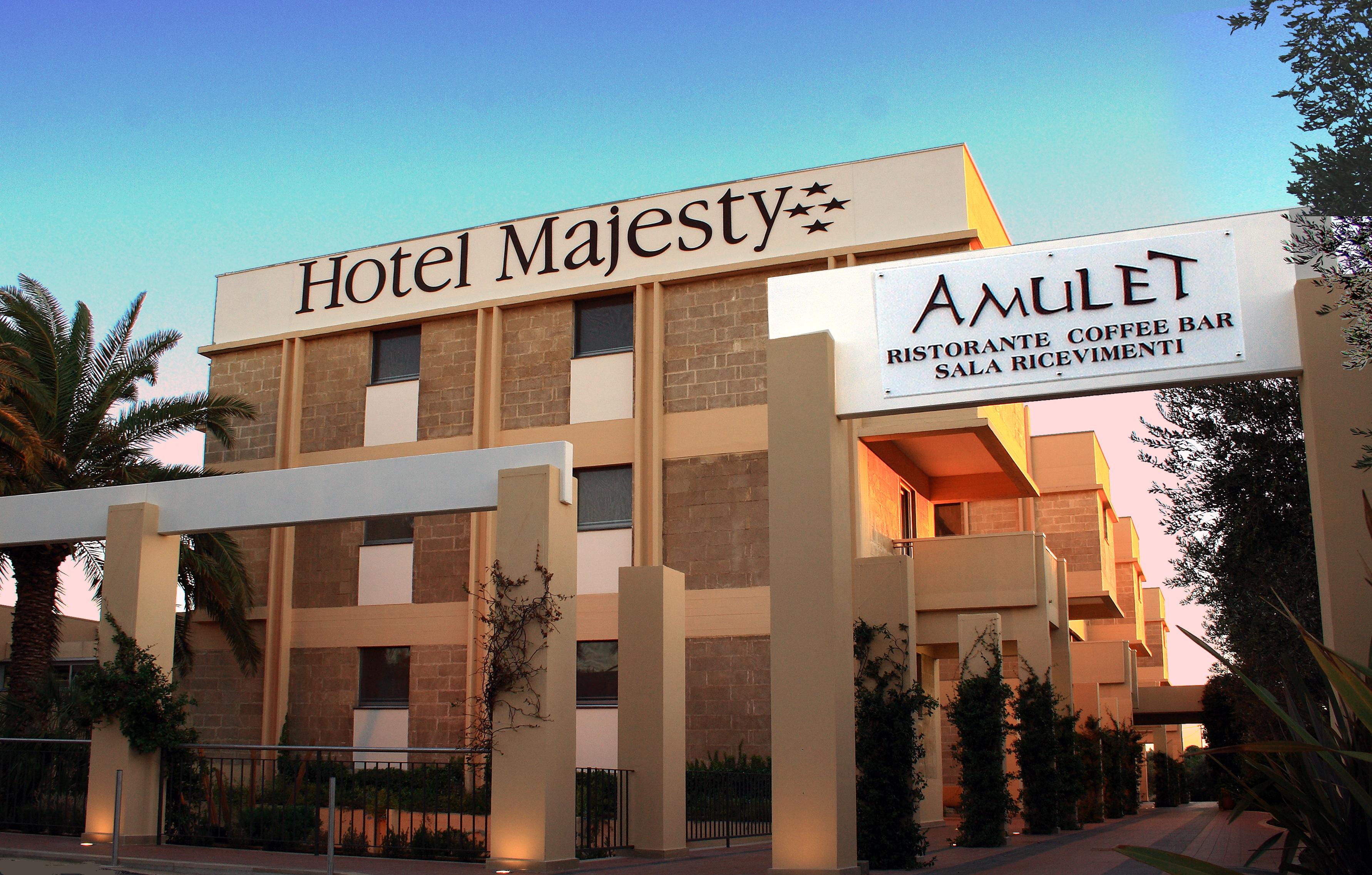 Hotel Majesty Барі Екстер'єр фото